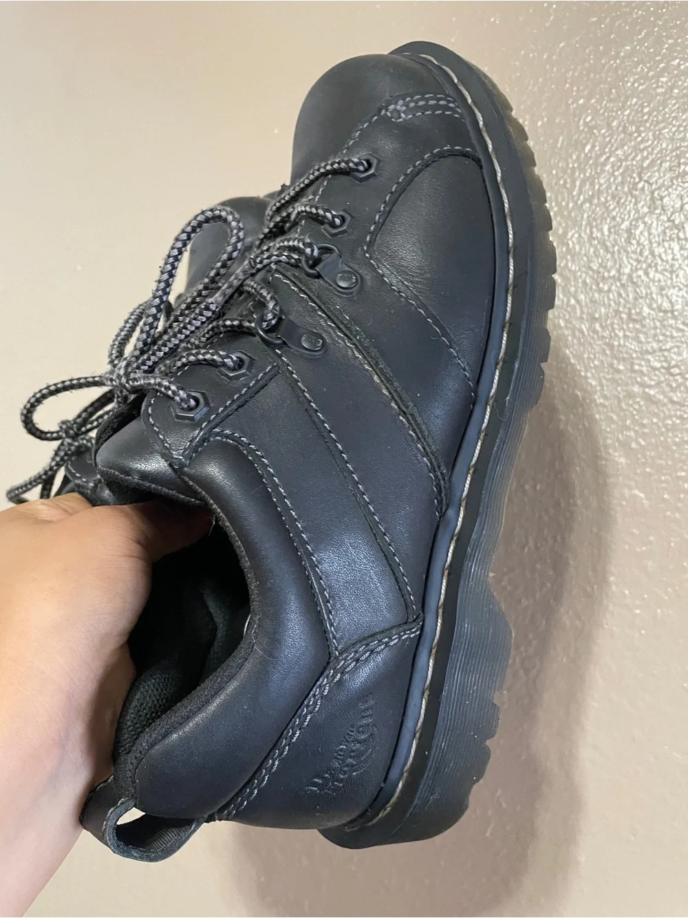 Dr. Martens Finnegan AW004 Black Leather Shoes Grunge Goth Biker Y2K